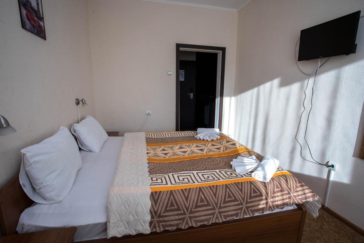 וליקו טורנובו Park Hotel Ivailo מראה חיצוני תמונה