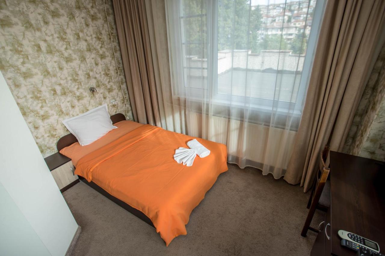 וליקו טורנובו Park Hotel Ivailo מראה חיצוני תמונה