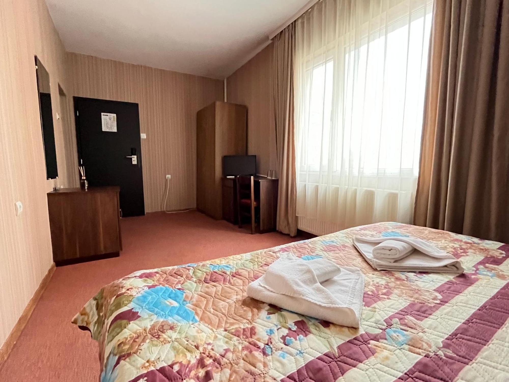 וליקו טורנובו Park Hotel Ivailo חדר תמונה